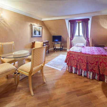 Alchymist Grand Hotel And Spa - Preferred Hotels & Resorts Praha Bagian luar foto